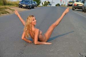 Dominika nude 9