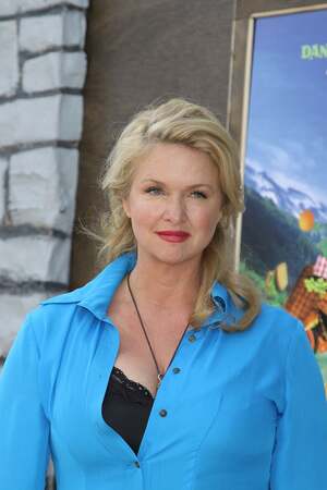 Donna Dixon nude 11