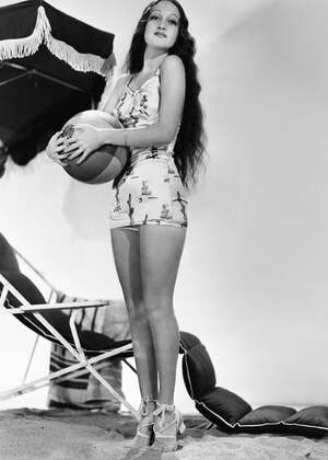 Dorothy Lamour nude 2