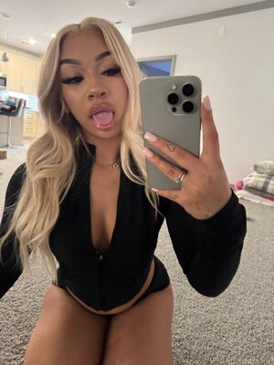 Dream Wynter nude 8