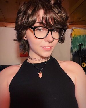 Dutifuldolly nude 7