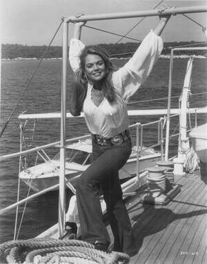 Dyan Cannon nude 6