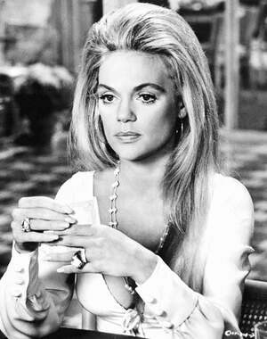 Dyan Cannon nude 8