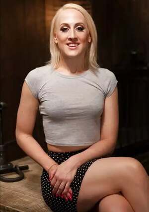 Dylan Ryan nude 2