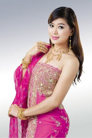 Eaindra Kyaw Zin nude 3