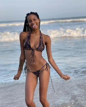 Ebonee Davis nude 6