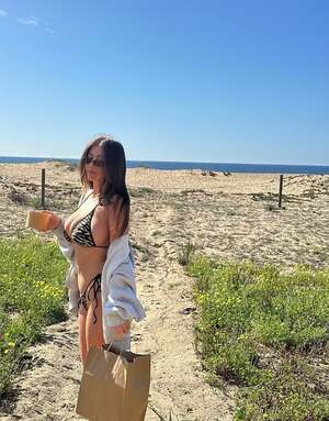 Eden Altman nude 10