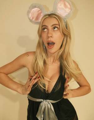 Eden Gross nude 11