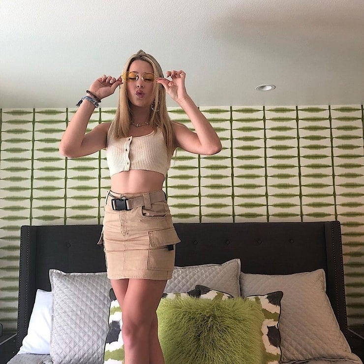 Eden McCoy nude 10