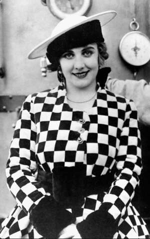 Edna Purviance nude 3