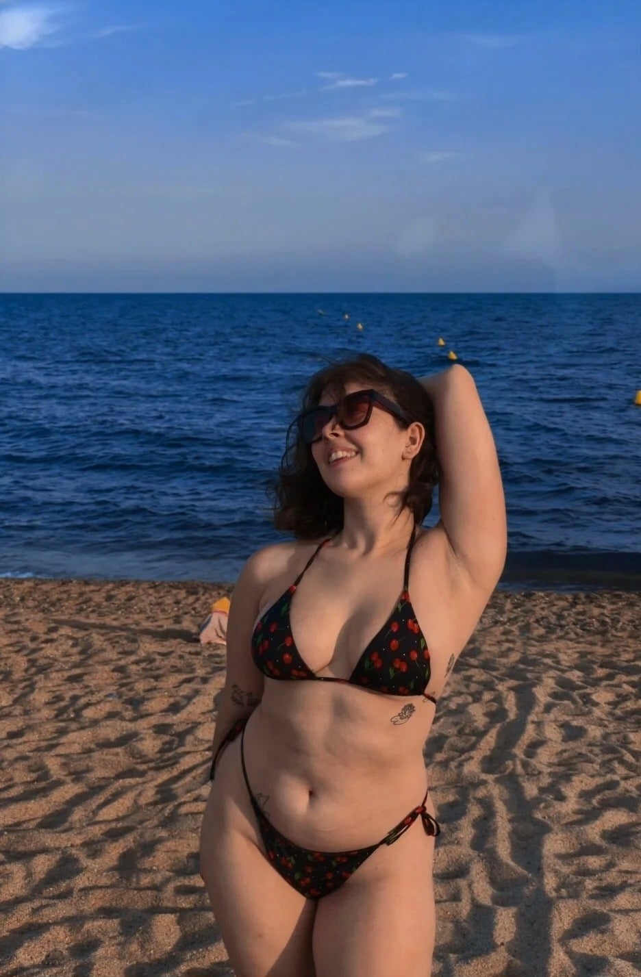 Efosy nude 4