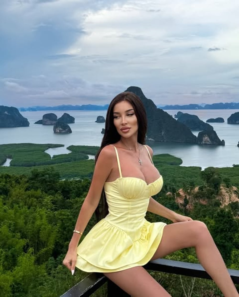 Ekaterina Guzhvinskaya nude 10