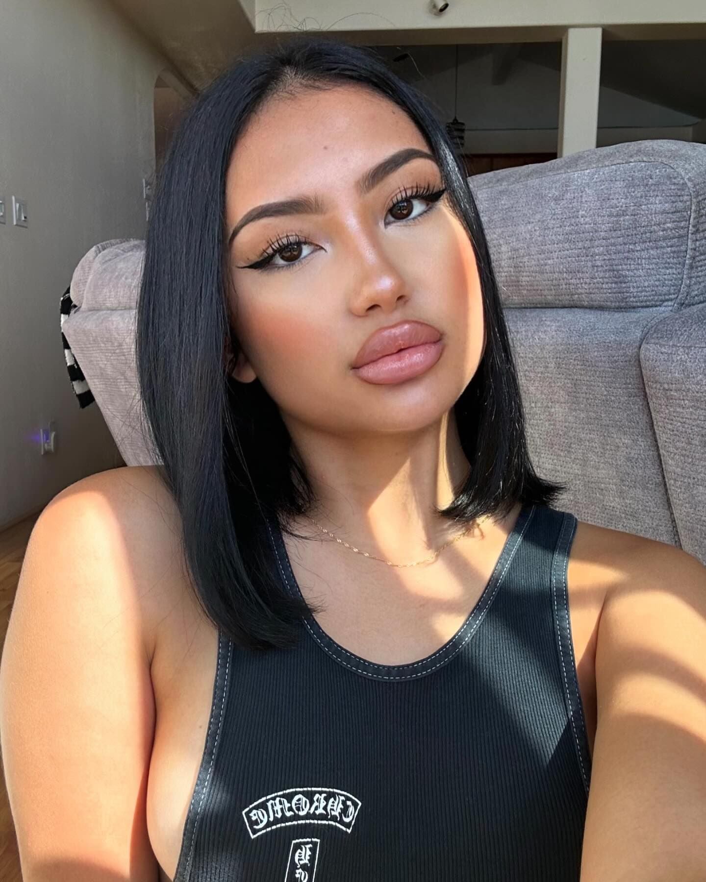 Elara Villaver nude 6