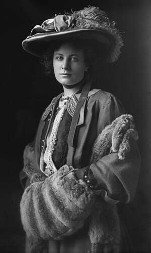 Eleanor Robson Belmont