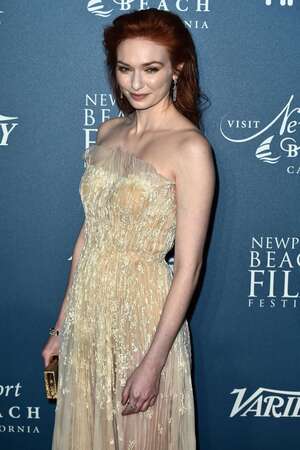 Eleanor Tomlinson nude 12