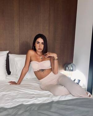 Elena Kremlidou nude 6