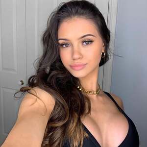 Elif Musa nude 10