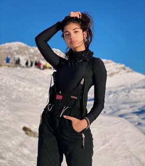 Elisa Maino nude 12