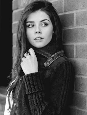 Elise Trouw nude 8