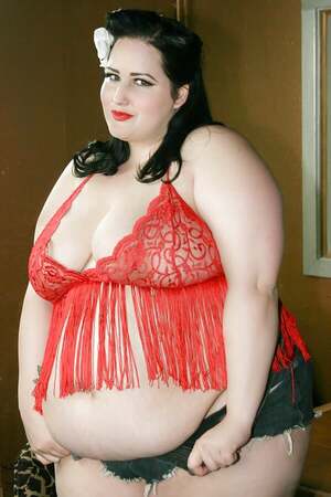 Eliza Allure nude 3