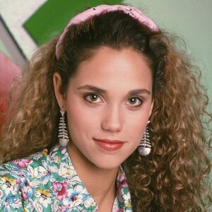 Elizabeth Berkley nude 12