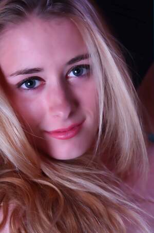 Elizabeth Hawkenson nude 11
