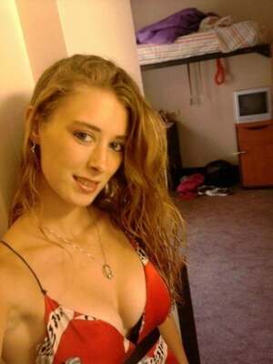 Elizabeth Hawkenson nude 7