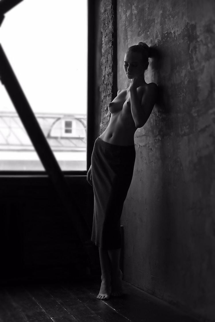 Elizaveta Chigvintseva nude 7
