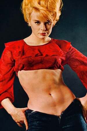 Elke Sommer nude 9