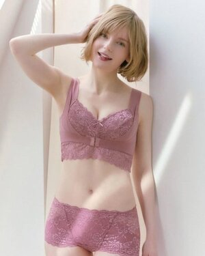 Ella Freya nude 12