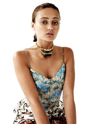 Ella Purnell nude 10