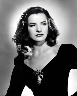 Ella Raines nude 7