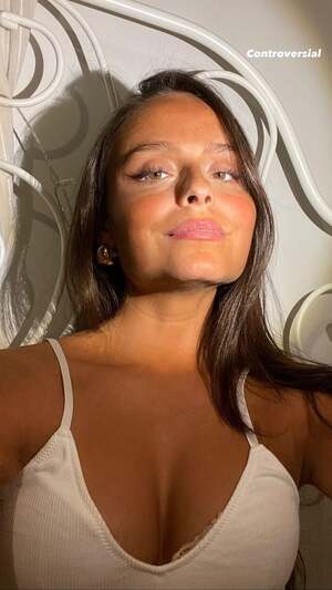 Ella Rom nude 5