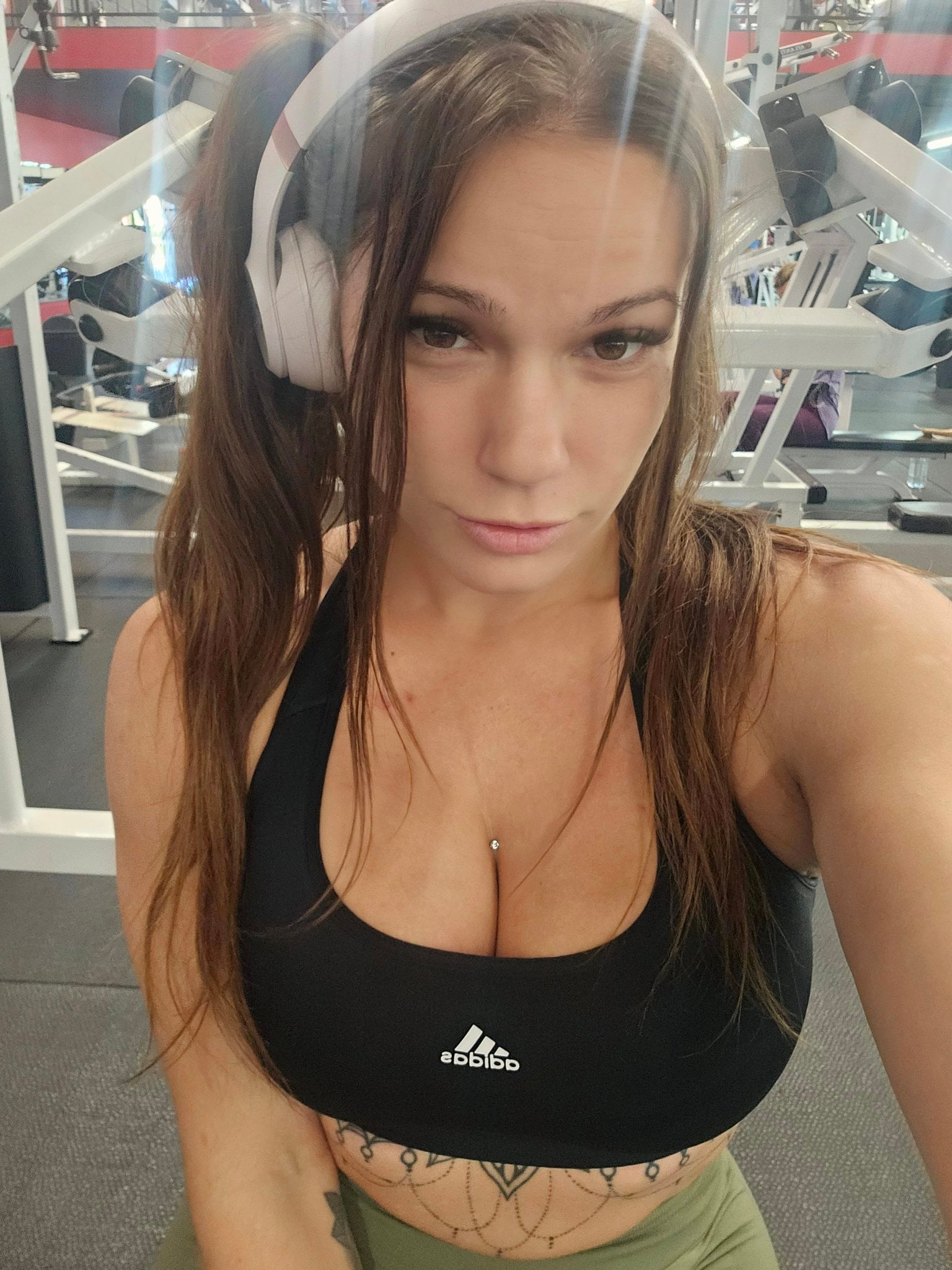 Ella Valtou nude 8