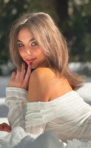 Ellalise Cheri nude 5