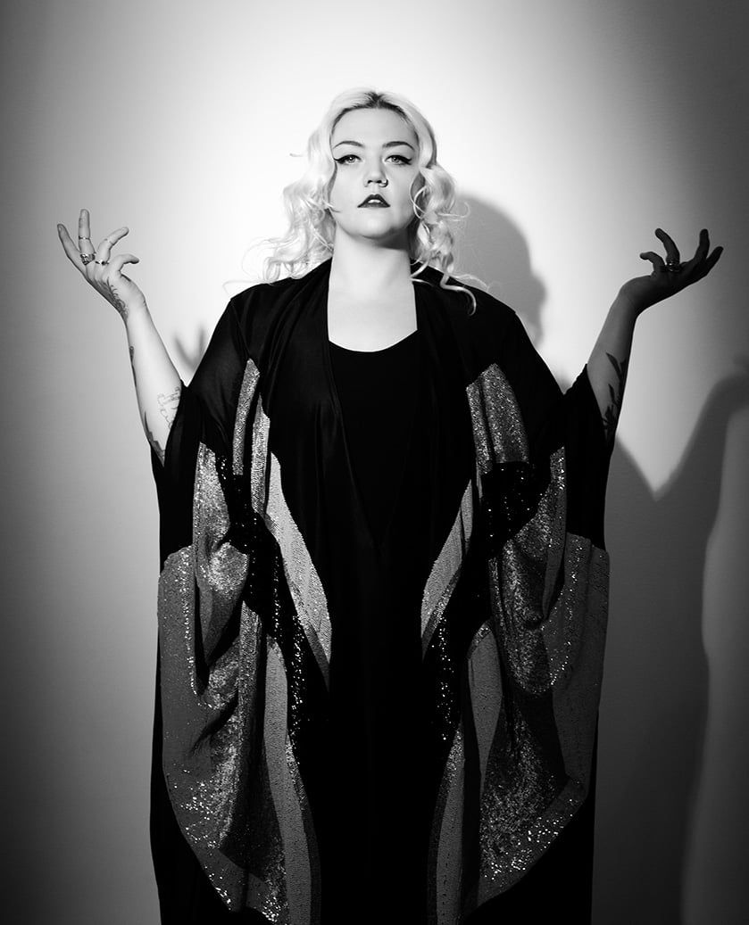 Elle King nude 7