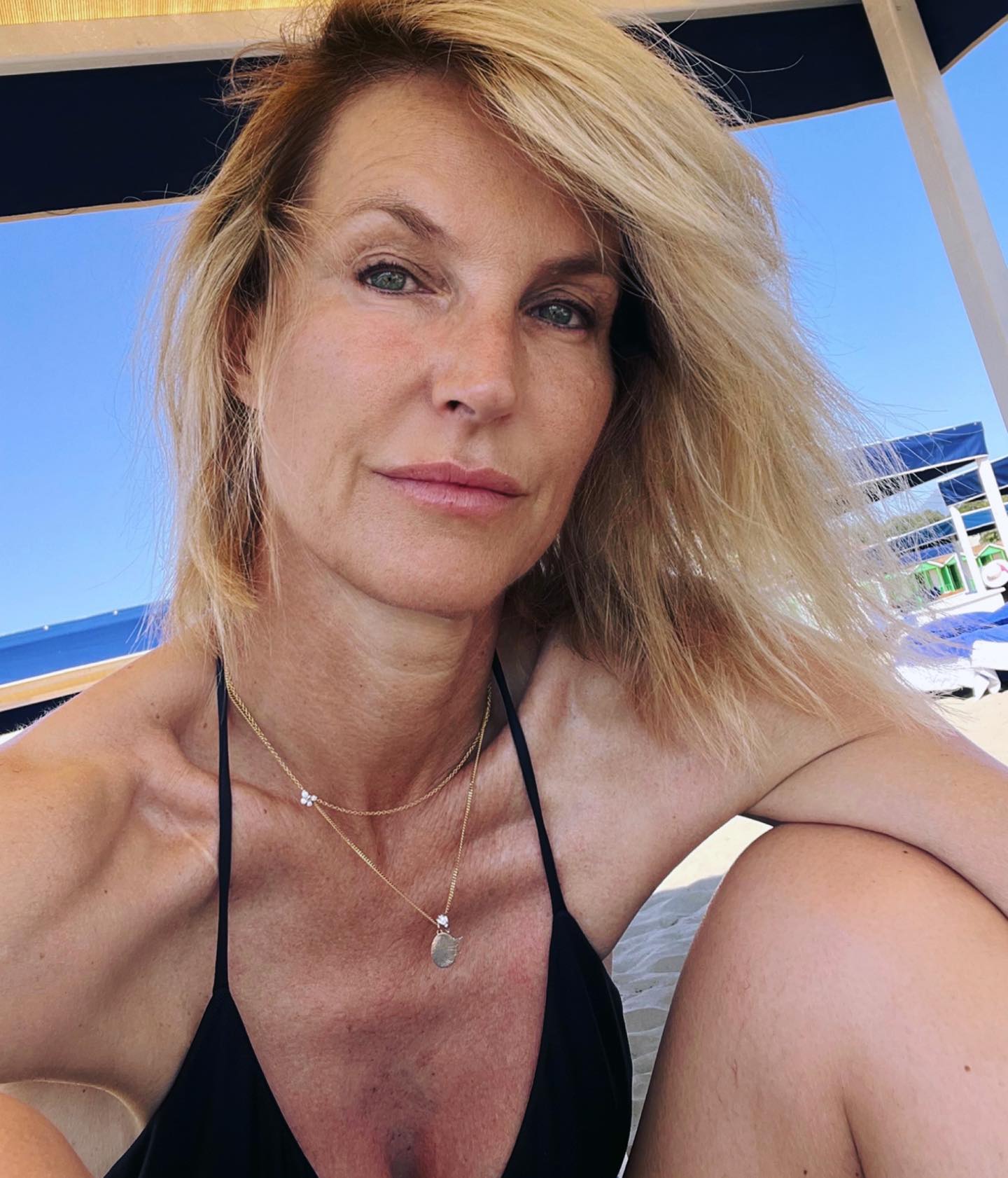 Ellen Hidding nude 7
