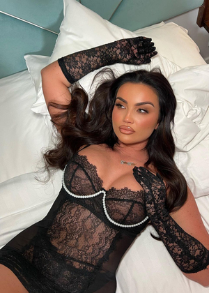 Ellie Kelly nude 9