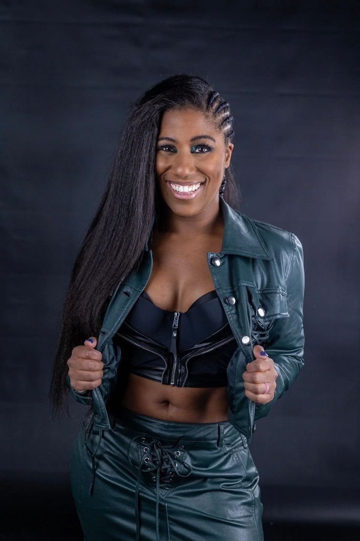 Ember Moon nude 3