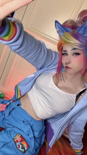 Ember Wolf nude 8