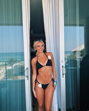 Emersyn Ballas nude 4