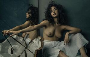 Emilie Payet nude 10