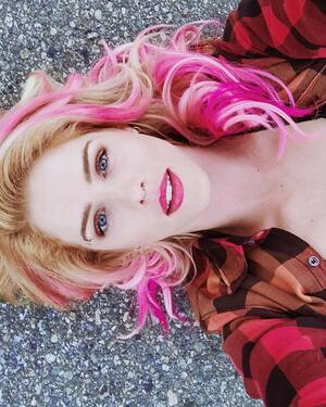 Emily Bett Rickards nude 12