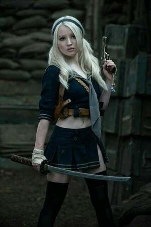Emily Browning nude 2