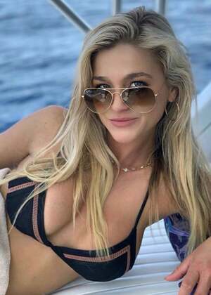 Emily Caitlin Faulkner nude 9