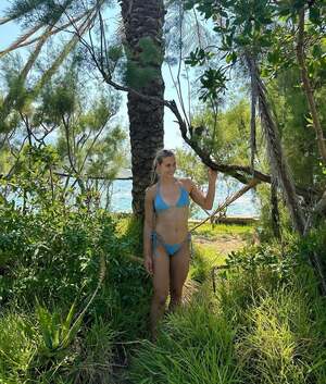 Emily Gantriis nude 8