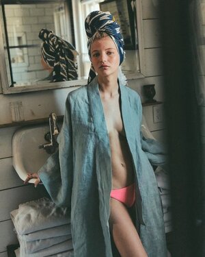 Emily Grace Hime nude 11