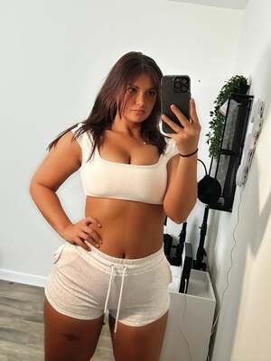 Emily Jones nude 10