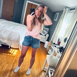 Emily King nude 5