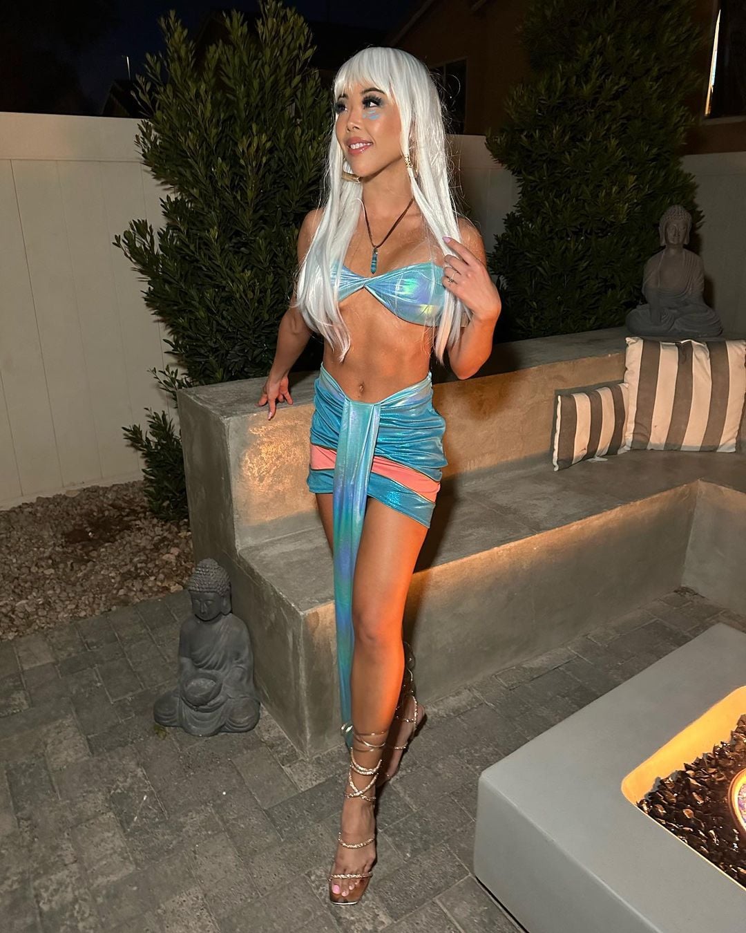 Emily Mae nude 10